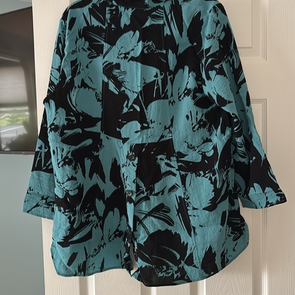 Habitat top size L. Excellent condition. - Picture 6 of 7